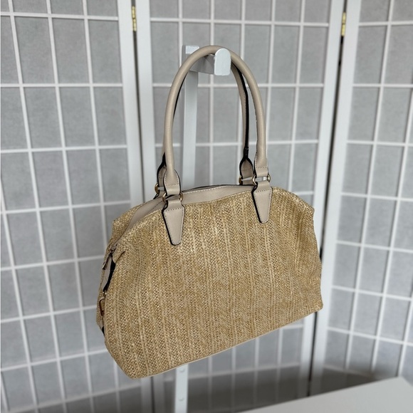 Isabelle Zara Mini Straw Duffel Purse Bag 🔥CLEAR THE CLOSET - Picture 1 of 9